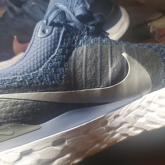 Nike Navy Blue Running Shoes - Picture 3 of 5